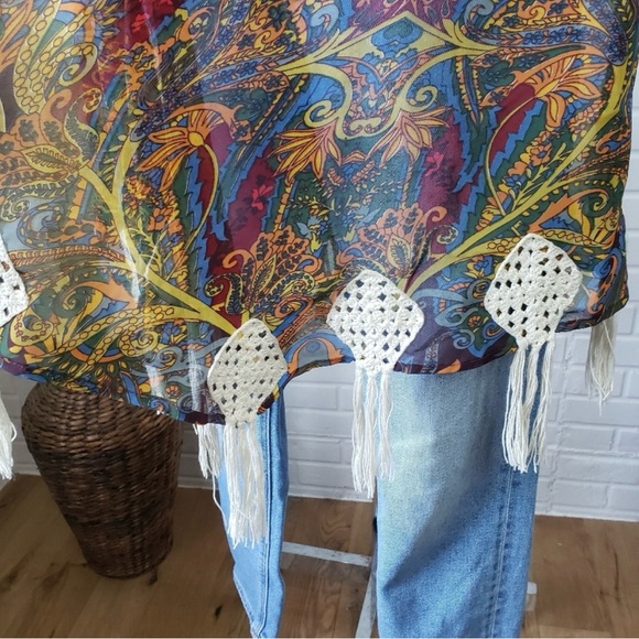 BKE | Floral Crochet Detail Kimono - Picture 6 of 6